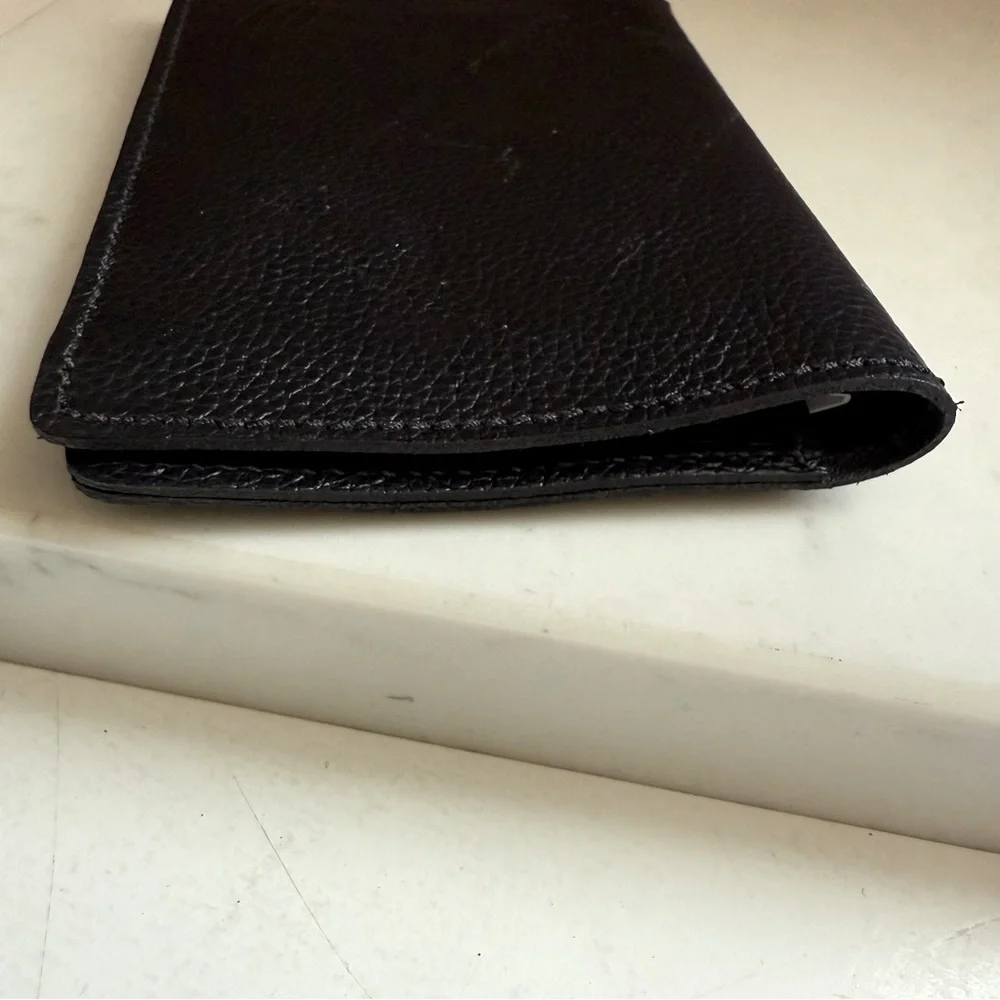 Roots Passport Card Cover Cervino